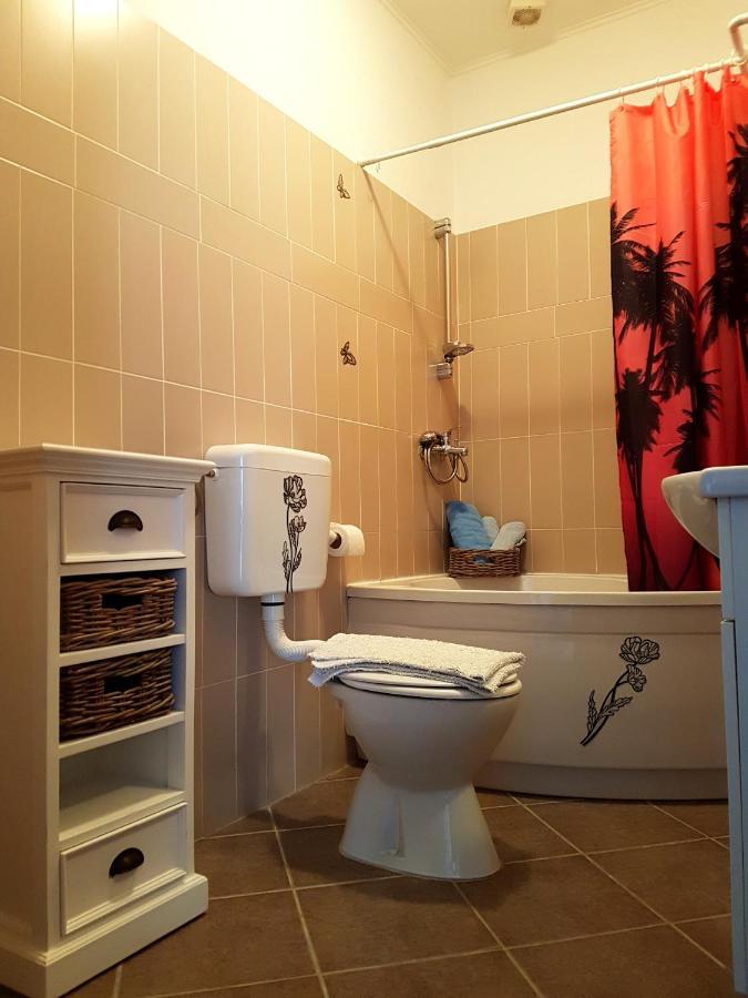 Apartments With A Parking Space Nin, Zadar - 13571 Εξωτερικό φωτογραφία